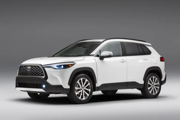 2025 TOYOTA COROLLA CROSS SE WHITE