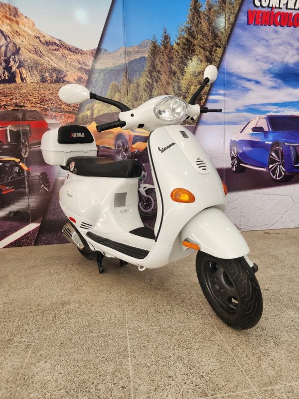 2005 Vespa ET4